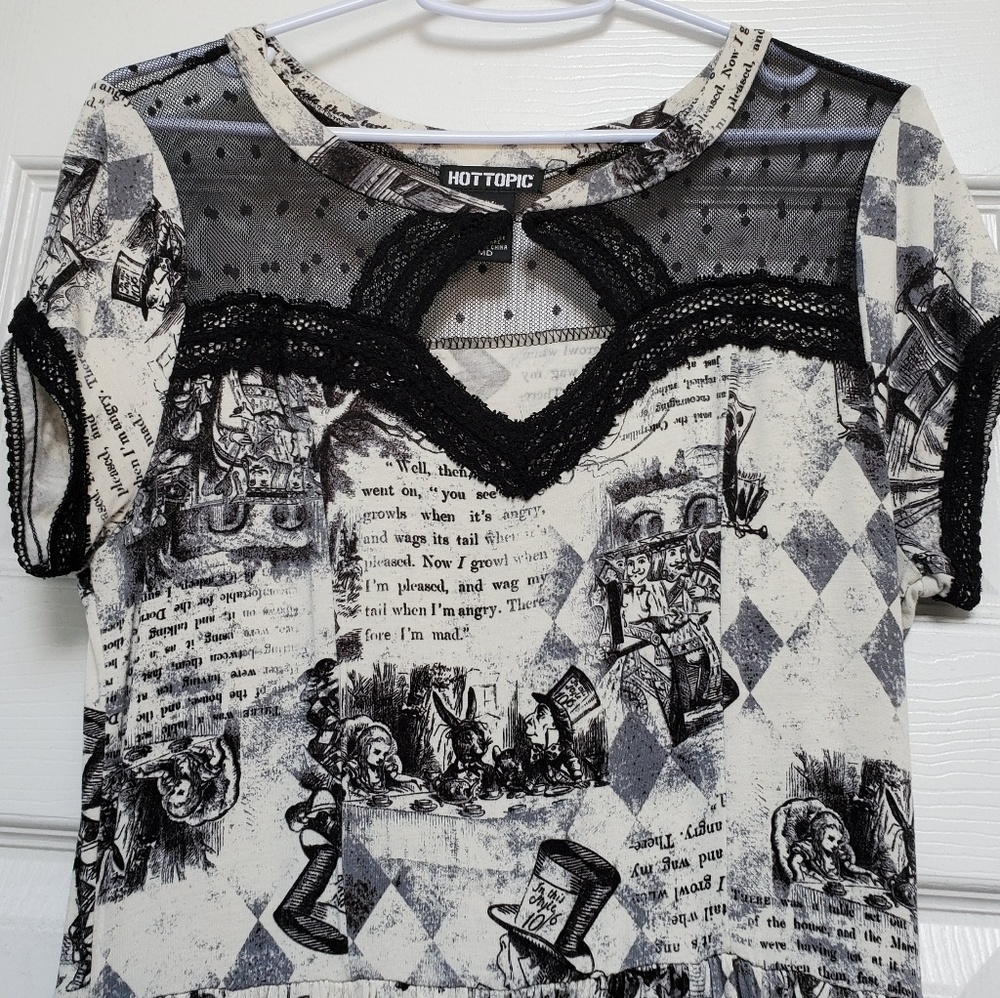 Alice in Wonderland dress